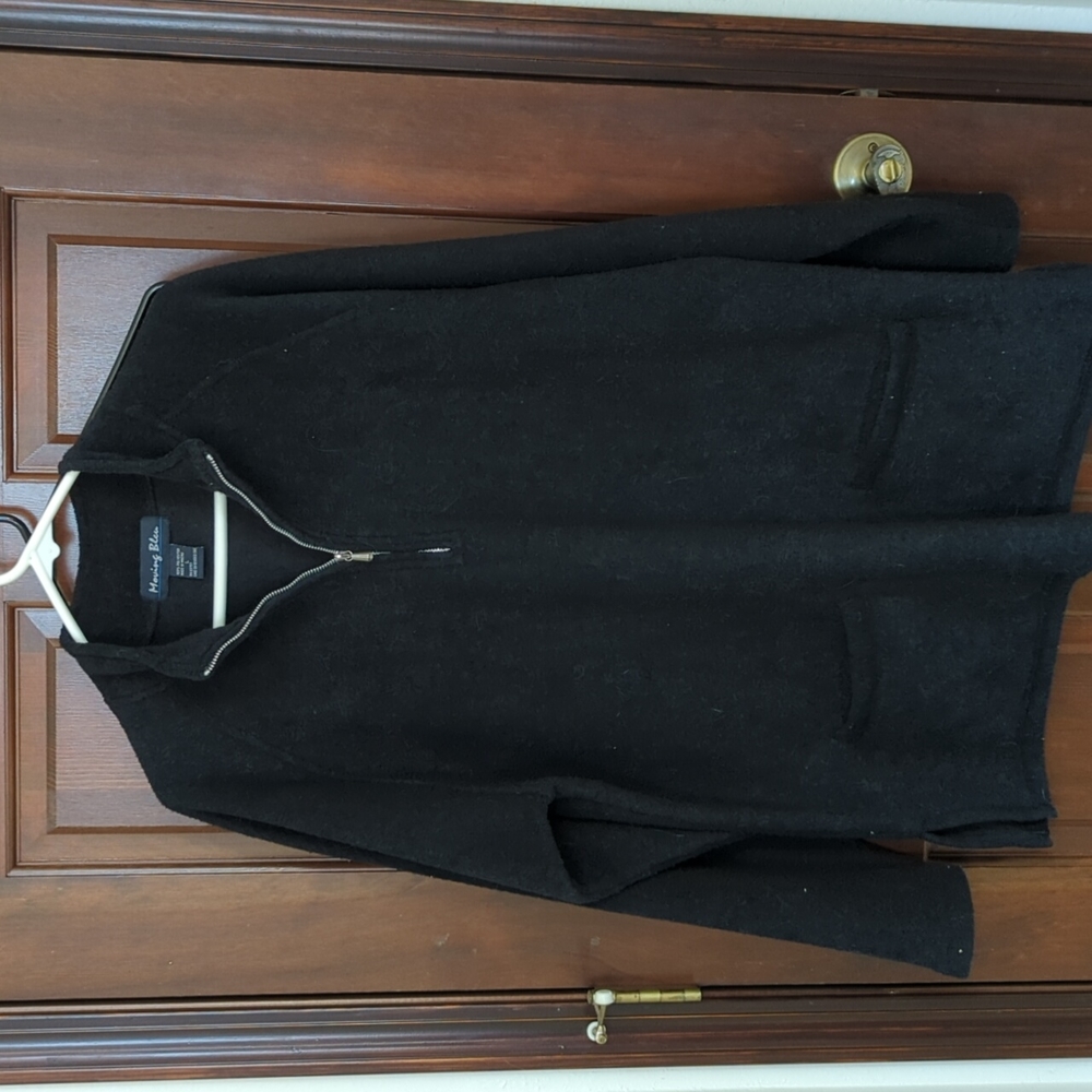 Zip front fleece like pullover, Black, L, new w/o tags